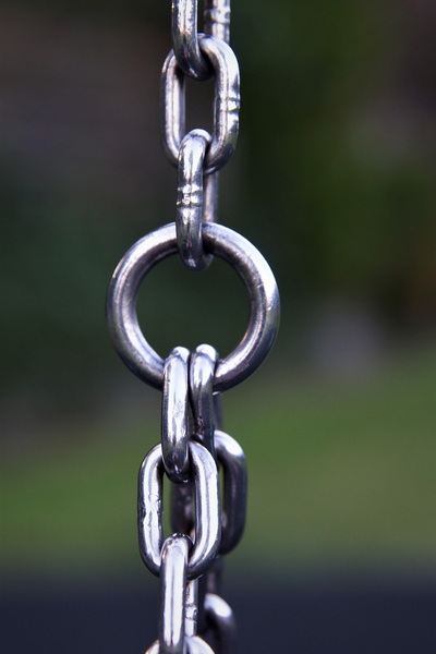 how long is an anchor chain on an aircraft carrier (4)