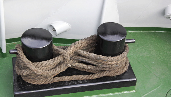 Bollard Mooring Equipment