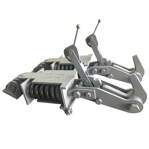 Double Spring Towing Hook
